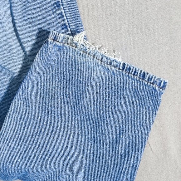 L.L.Bean jeans man's size 38X32 medium washed denim blue classic fit straight - Picture 9 of 12